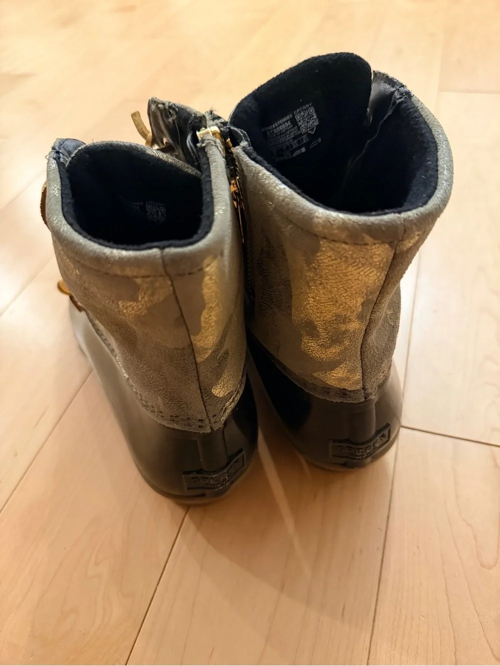 Sperry women duck